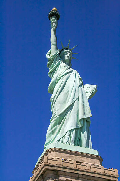istock Statue of liberty 485074147