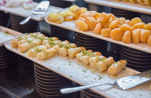 de postre - gourmet wedding food baklava fotografías e imágenes de stock