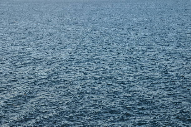 istock Detailed Texture Of Sea Water 485117587