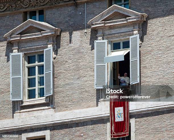 Papa Parlando La Festa Dei Santi Pietro E Paolo - Fotografie stock e altre immagini di Papa Francesco - Papa Francesco, 2015, Adulto
