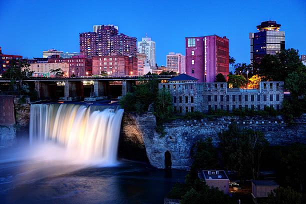 cataratas de rochester, nueva york - rochester estado de nueva york fotografías e imágenes de stock