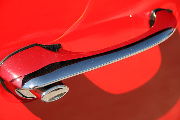 istock Door Handle on Red Door 485179112
