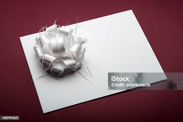 Regalos O Tarjeta De Felicitación Foto de stock y más banco de imágenes de Azul - Azul, Celebración - Acontecimiento, Cinta