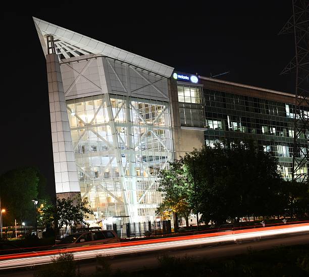 gurgaon 유명한 dlf office 복합요소 - center stability built structure retail 뉴스 사진 이미지