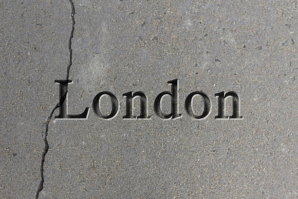 istock Engraved City London 485227512