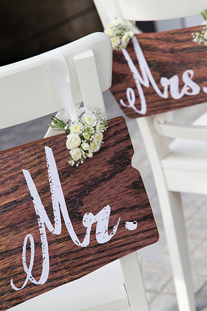 istock Vintage wedding with text MR and MRS 485232532