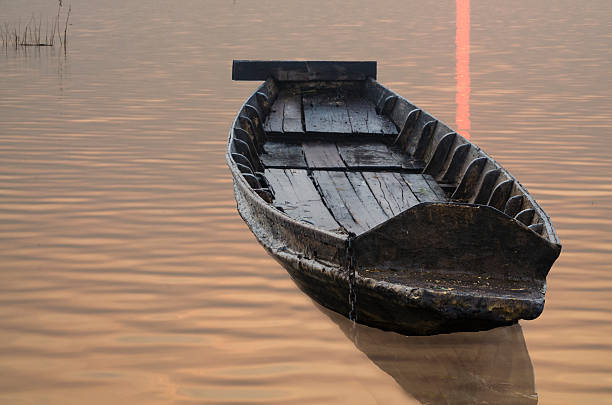 istock wood boat 485235990