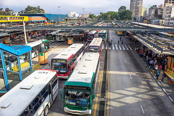 terminal de bus - sao paulo sao paulo state people brazil photos et images de collection