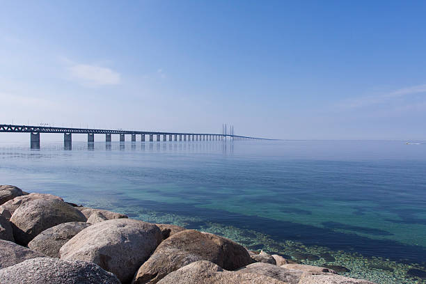 The link The bridge between Denmark and Sweden over Öresund oresund bridge stock pictures, royalty-free photos & images