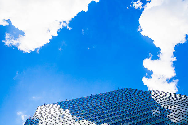 istock Abstract building. blue glass wall of skyscraper 485310115