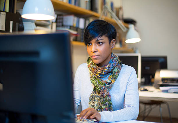 istock Young confident business woman 485311303