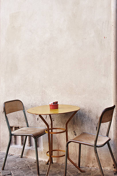 istock Table And Chairs On the stereet 485317025
