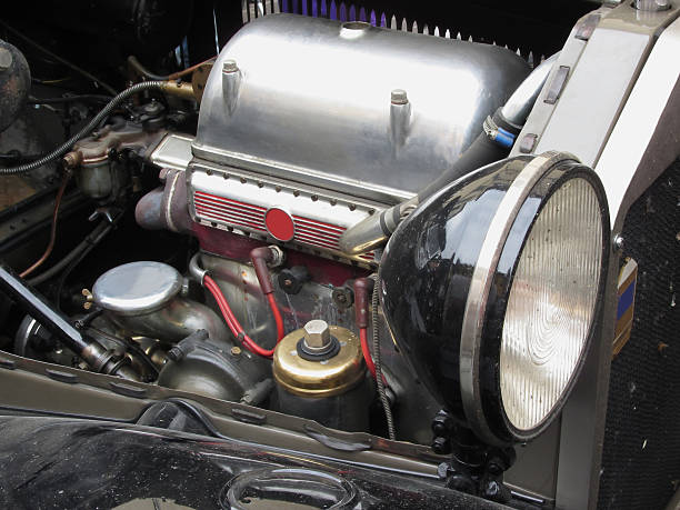 istock Closeup of italian classic car engine and right front light 485320858