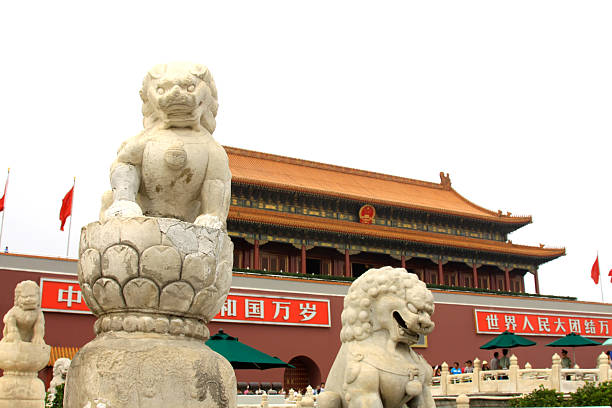 istock White marble stone lion in front of Tiananmen gate 485337797