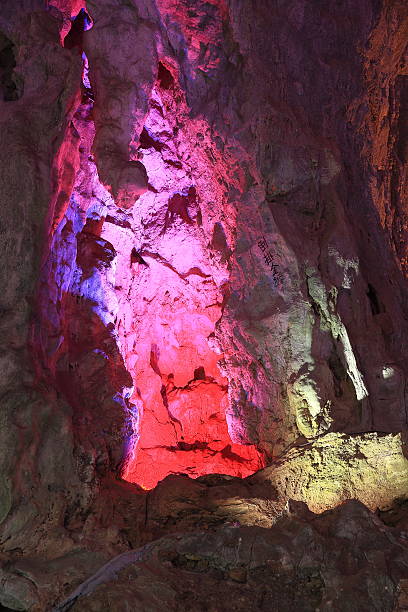 istock cave stalactit in Guilin, China 485362404