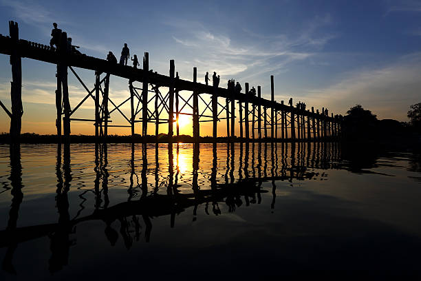 istock U bein bridge at sunset, Myanmar 485373256