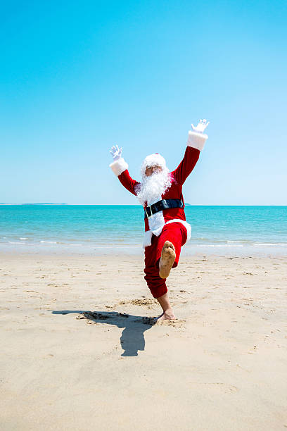 istock Santa claus on vacation 485373372