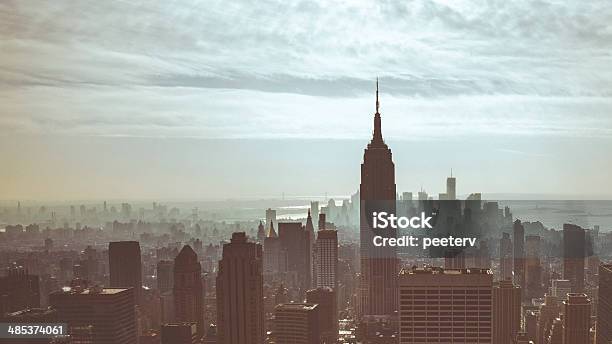 ニューヨークのスカイラインがあります - ニューヨーク市のストックフォトや画像を多数ご用意 - ニューヨーク市, ニューヨーク州, シルエット
