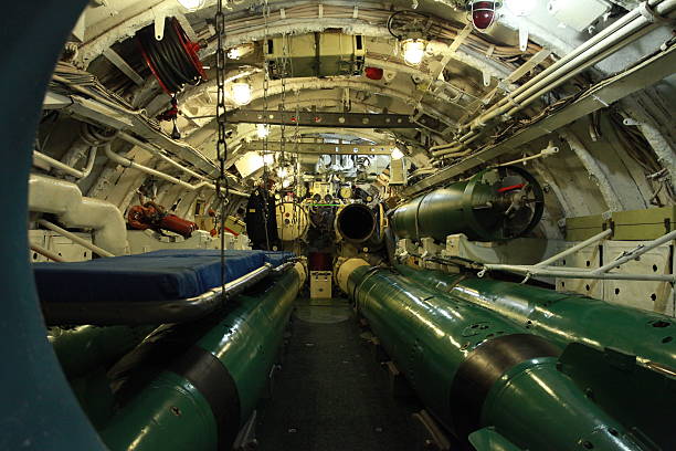 submarino aboard - submarine navy underwater military ship imagens e fotografias de stock