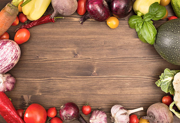 istock Frame of various vegetables with copy space 485387244