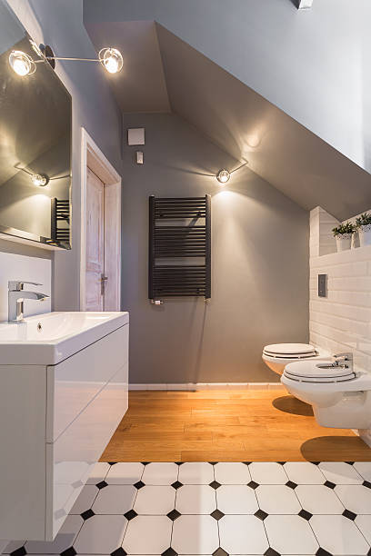 istock Washroom with inclined wall 485402832