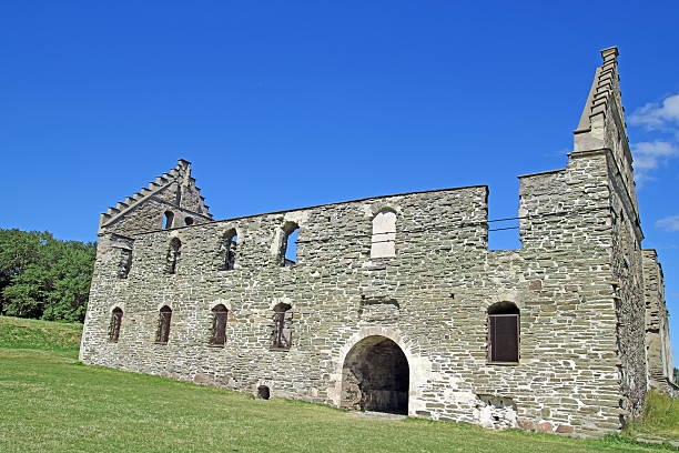 Ruins Castle ruins jonkoping stock pictures, royalty-free photos & images