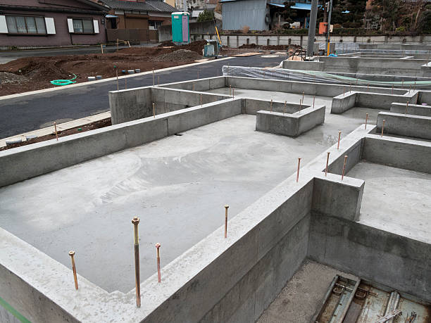 istock Foundation construction of wooden houses 485429695