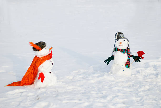 istock Two Snowmen - A lovely couple 485437028