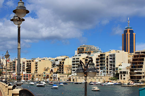 insel malta - jetty mediterranean countries pier water stock-fotos und bilder