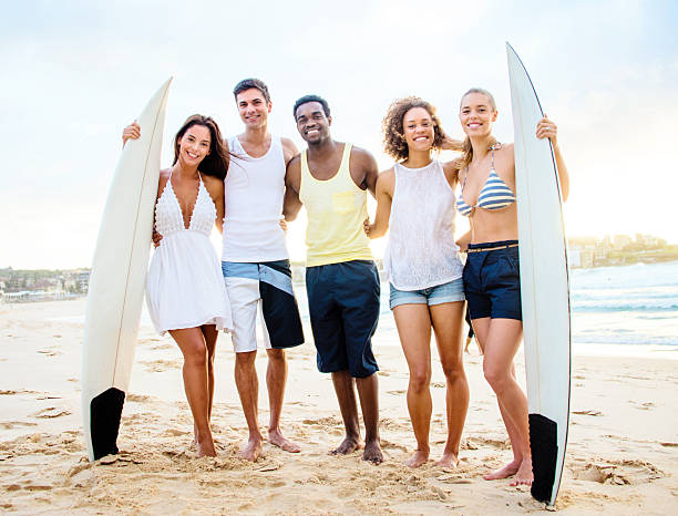 istock Group of friends surfing 485449819