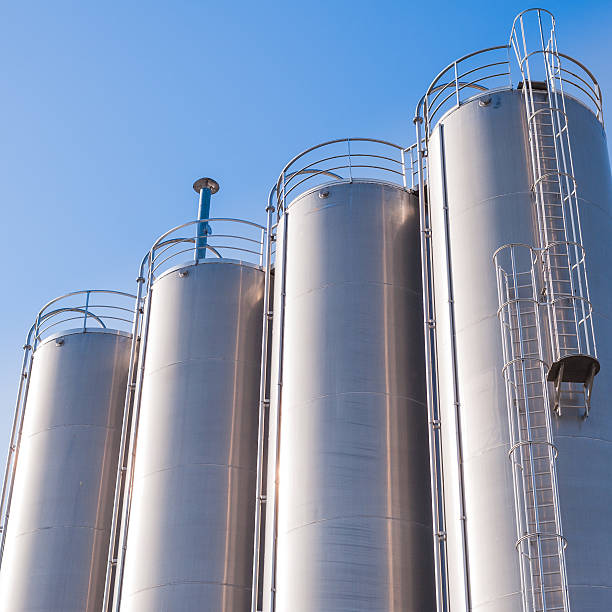 istock Chemical plant, containers 485454250