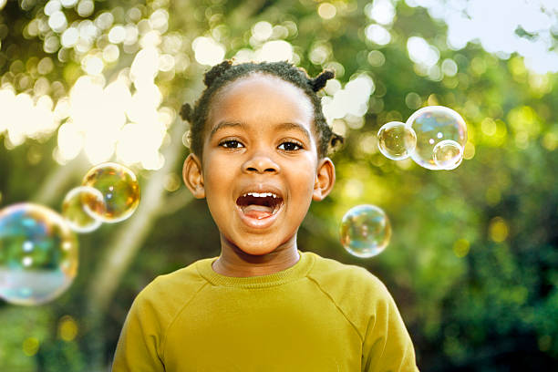 istock Bubbles - Childhood outdoor play 485457218