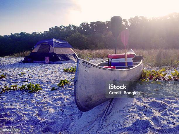 Isla Campsite En El Parque Nacional Everglades Foto de stock y más banco de imágenes de Actividades recreativas - Actividades recreativas, Aire libre, Camping