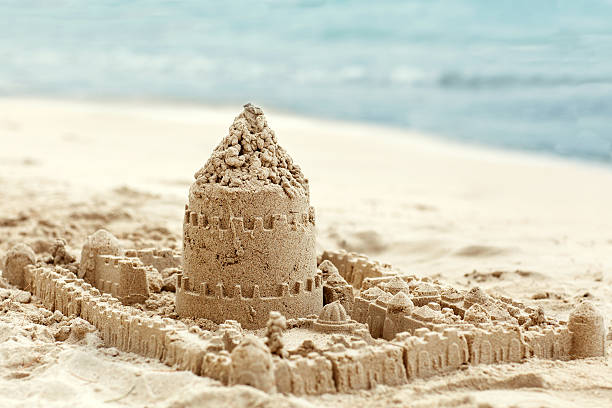 istock Sand house made with his own hands Children 485473892