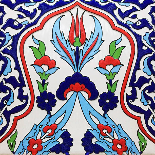 istock ottoman islamic iznik cini 485484342