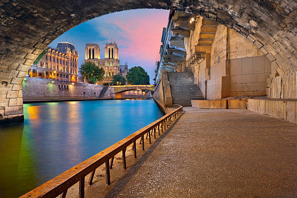 paris. - seine river paris france france famous place imagens e fotografias de stock