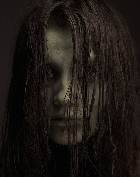 istock Ugly horror girl 485490473