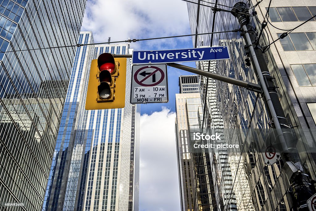 Universidad ave en Toronto - Foto de stock de Aire libre libre de derechos