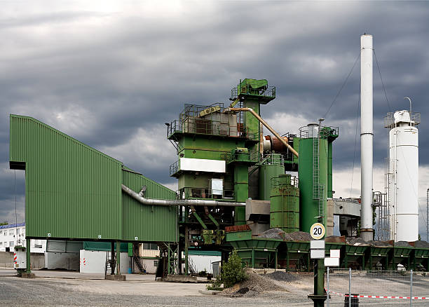 istock Old Gravel plant with dramatic sky 485493102