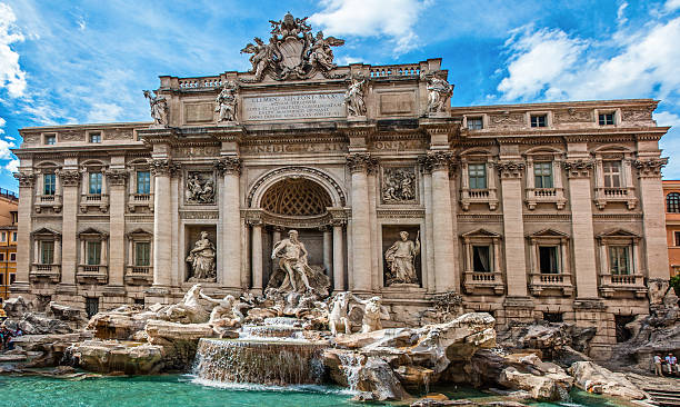 istock Trevi Fountain, Rome, Italy 485497728