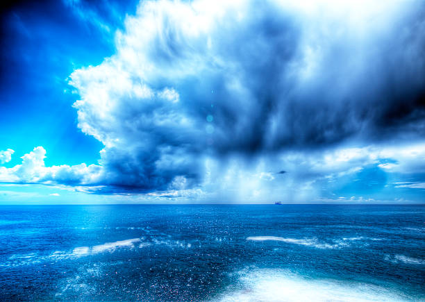 ストーム、リグリア海ます。 - ship storm thunderstorm water ストックフォトと画像