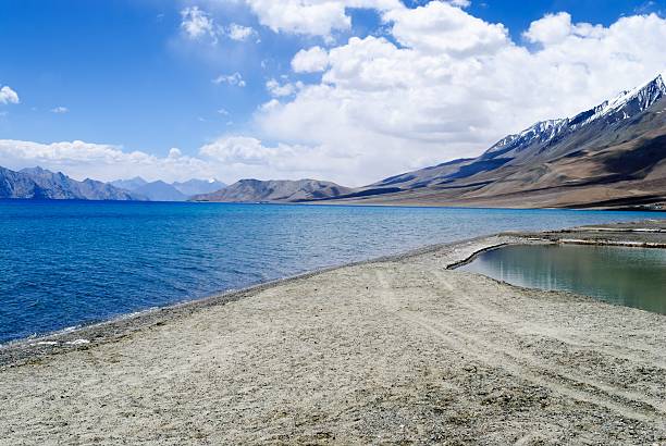 istock Pangong Lake Sandbar 485503939