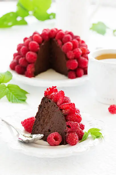 Chocolate raspberry mousse cake "Raspberry". Chocolate raspberry mousse cake "Raspberry".