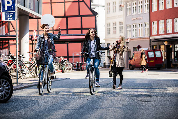 istock Women meetup in Copenhagen 485518494