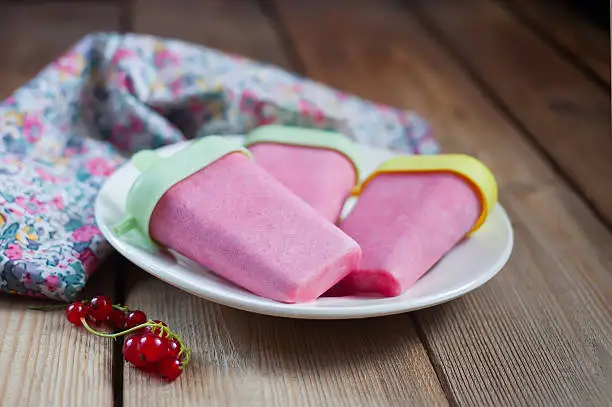 Photo of Red currant popsicle