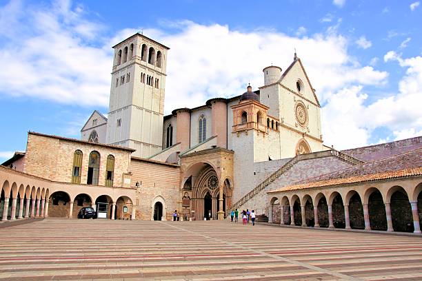 istock Basilica of St Francis, Assisi 485562615