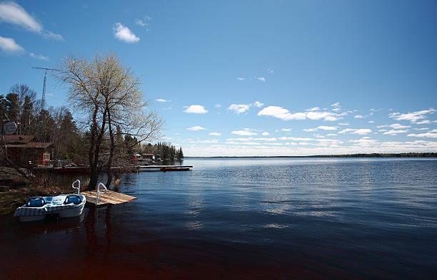 istock Fine looking cabin on Lake Winnipeg 485563881