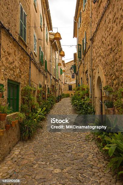 Valdemossa Ciudad Antigua De Mallorca Palma De Mallorca Foto de stock y más banco de imágenes de 2015