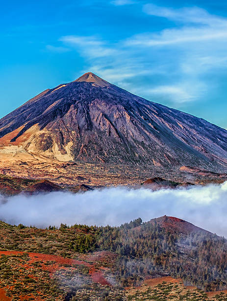 berg teide - pico de teide stock-fotos und bilder