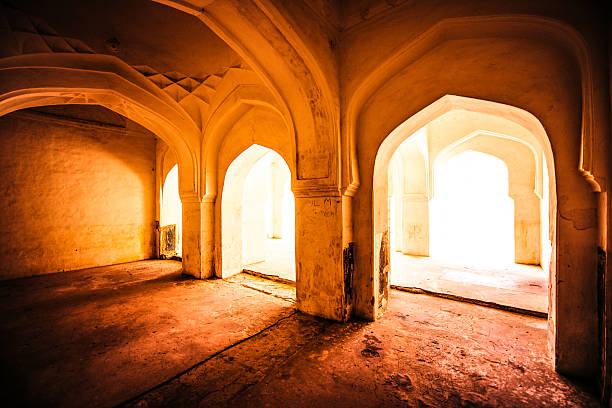 индийский дворец - jaipur amber fort column amber palace стоковые фото и изображения